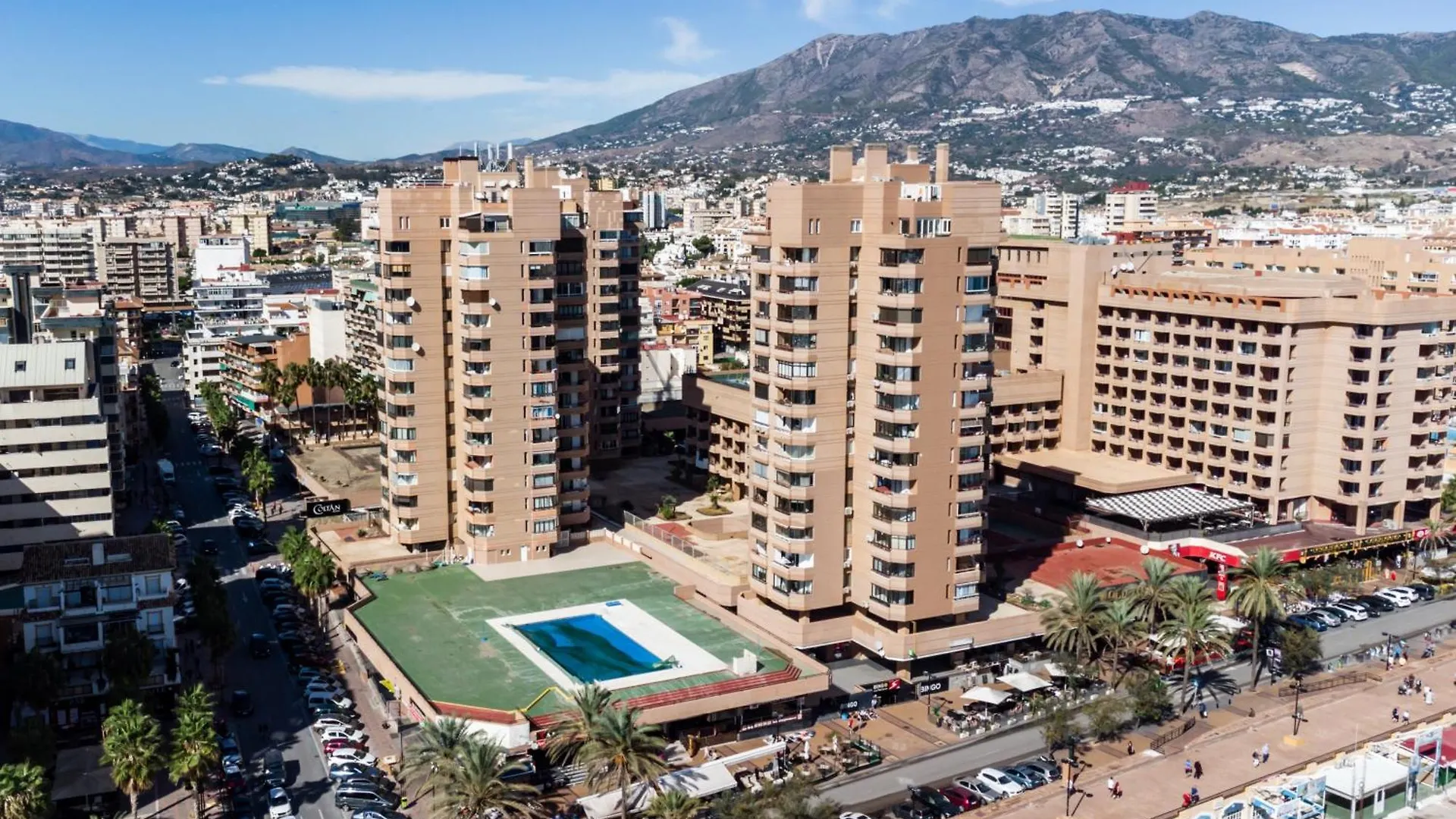 Modern And Bright Apartment By Fuengirola Marina 스페인